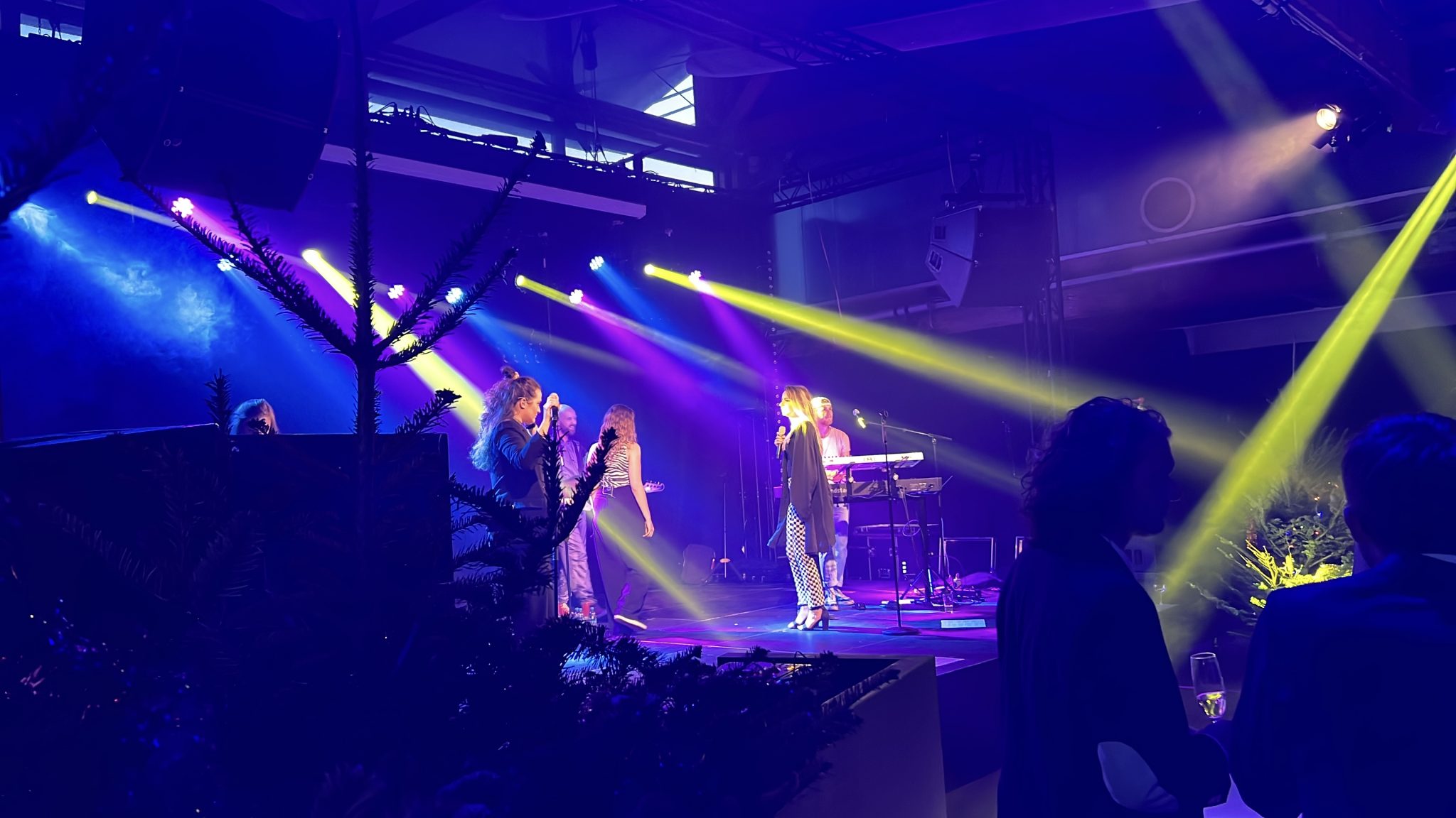 2276956D BDC6 4E81 B730 3C8C215534EF 2